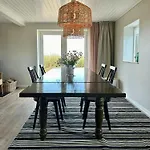 בית נופש Modern House At Frederiksdal Harpelunde